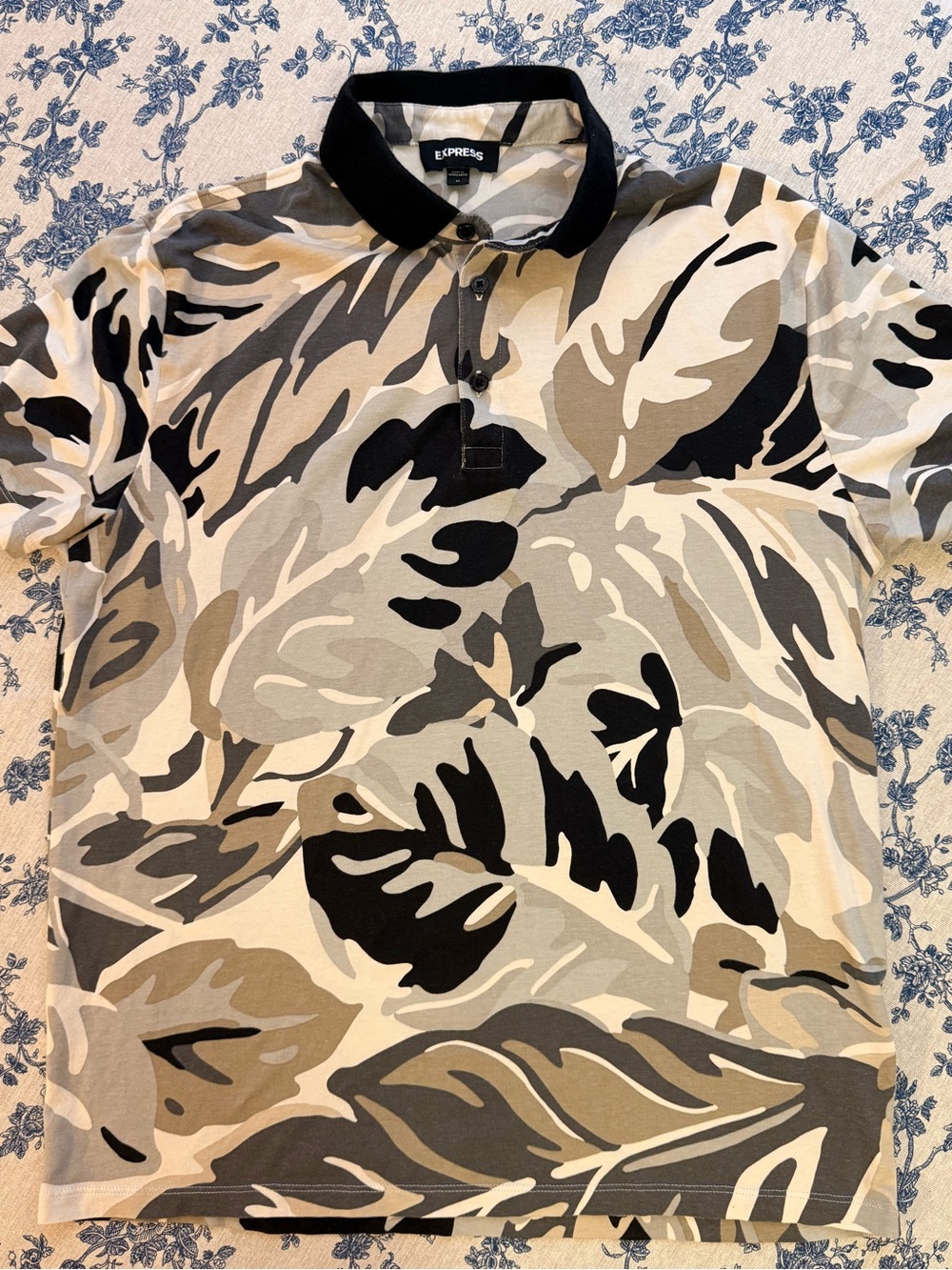 Express Men's Leaf Camo Polo in Black, Beige & Tan